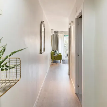 Tendency Forum 4 Apartment *