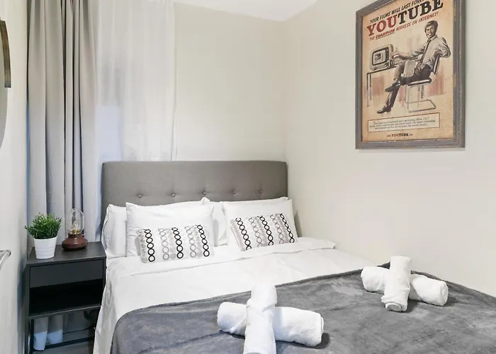 Tendency Forum 4 * سان أدريان دي بيزوس