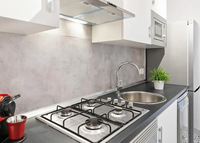 شقة Tendency Forum 4